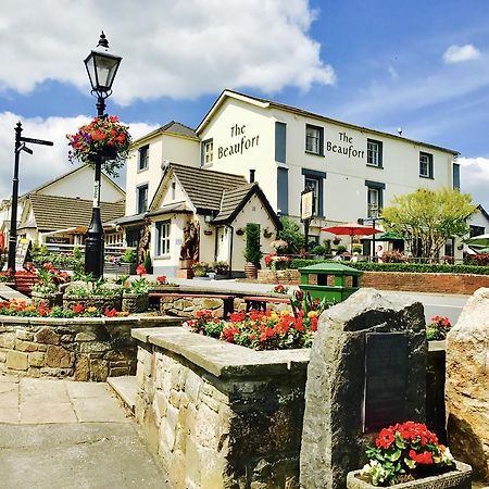 The Beaufort, Raglan Hotel Buitenkant foto